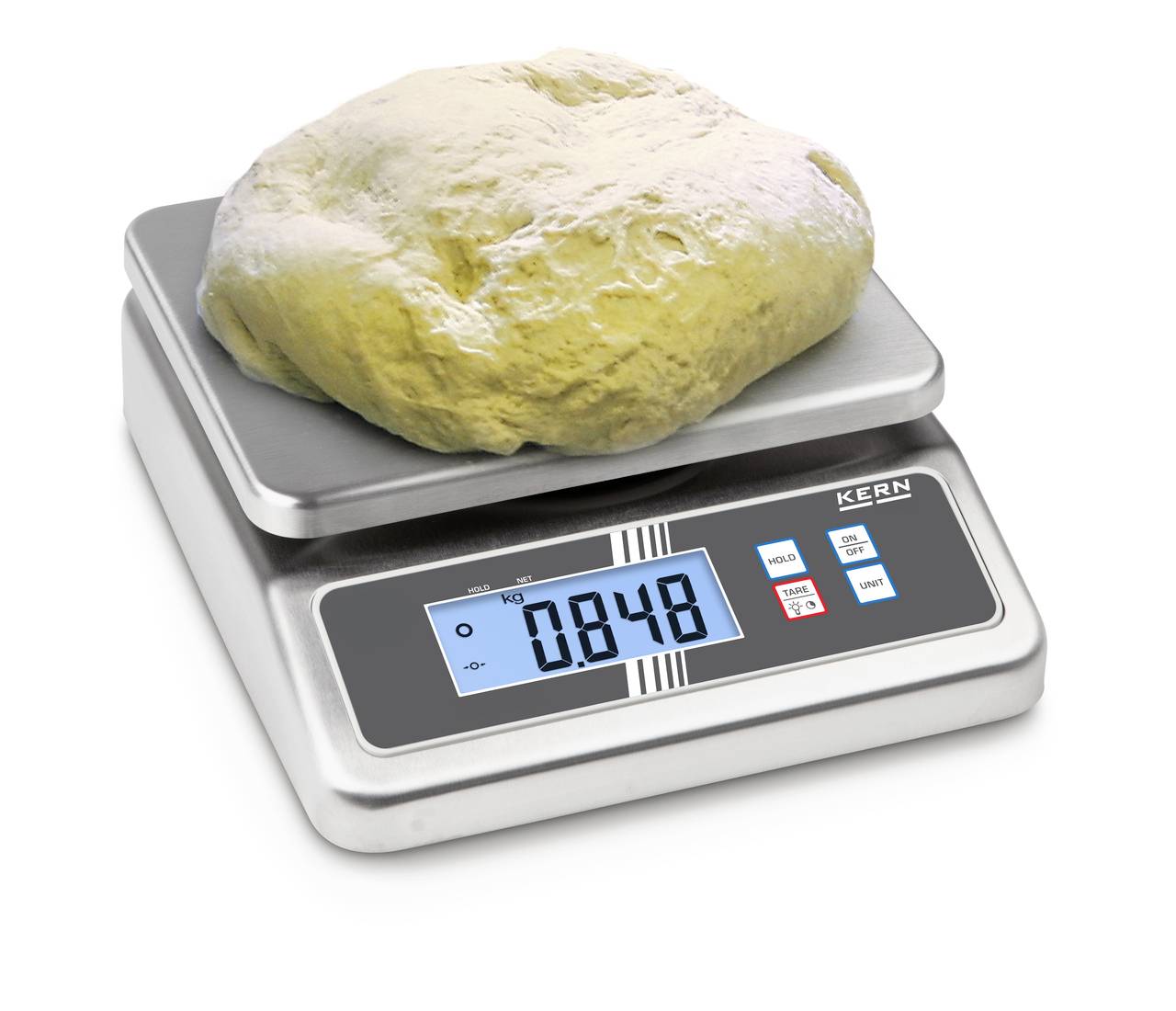 Un bloc de pâte sur une balance de cuisine numérique affichant 0,848 kilogrammes. La balance a une surface en acier inoxydable et un écran LCD.