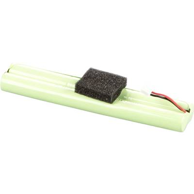 Un cylindre de batterie vert allongé avec un morceau de mousse noir et une prise de câble. Batterie adaptée à un appareil télécommandé.
