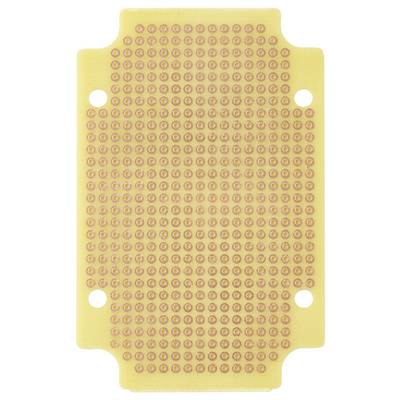 Une carte de circuit imprimé jaune perforée avec une grille de trous uniformément espacés, utilisée pour monter des composants électroniques.
