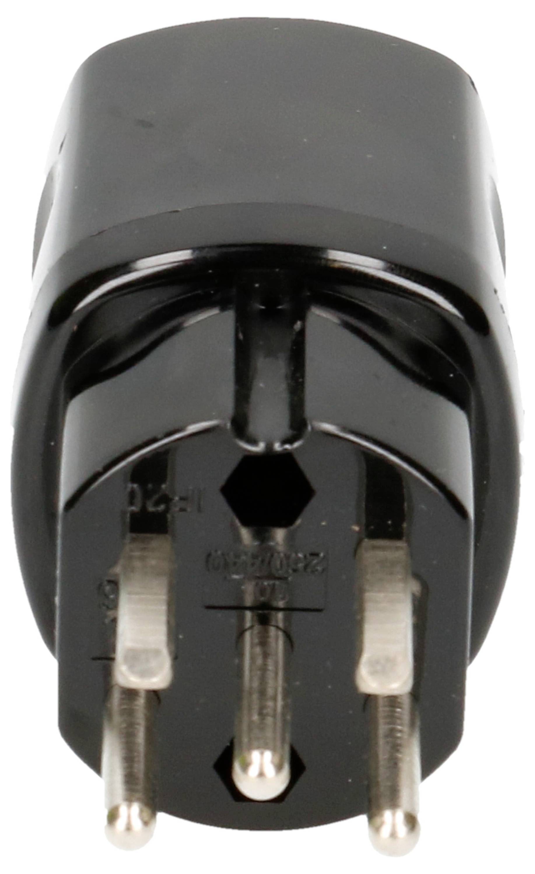 Une prise électrique noire à trois broches vue de face, montrant les broches métalliques utilisées pour se connecter à une prise de courant.