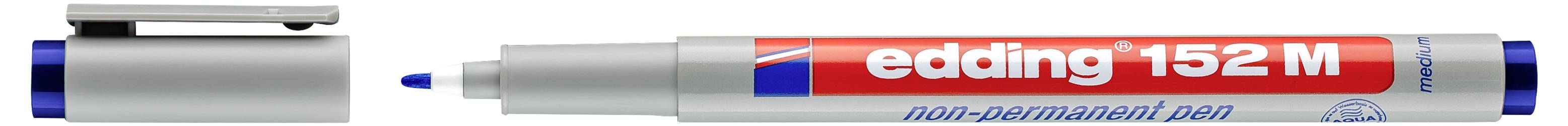 Un stylo Edding 152M non permanent de couleur argent et bleu présenté avec son capuchon retiré, révélant la pointe.
