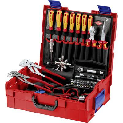 'Boîte à outils rouge contenant des tournevis, des pinces et d'autres outils manuels. Marque de l'outil visible à l'intérieur.'