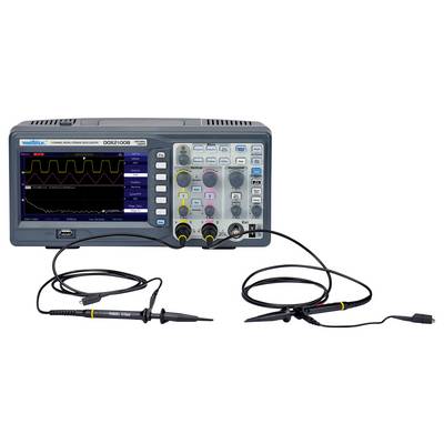 Oscilloscope avec écran affichant un diagramme de forme d'onde. Deux sondes sont connectées. Appareil de mesure des signaux électriques.