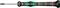 Un tournevis noir et vert avec un manche fin et un embout cruciforme. Marquage 'Wera 118028 JCS PH'.