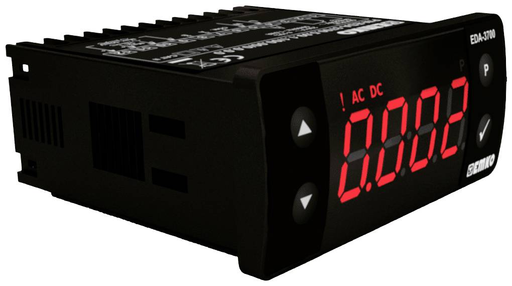 Affichage numérique d'un appareil de mesure avec un affichage LED rouge, indiquant la valeur '0,002'. Touches de commande sur la face avant.