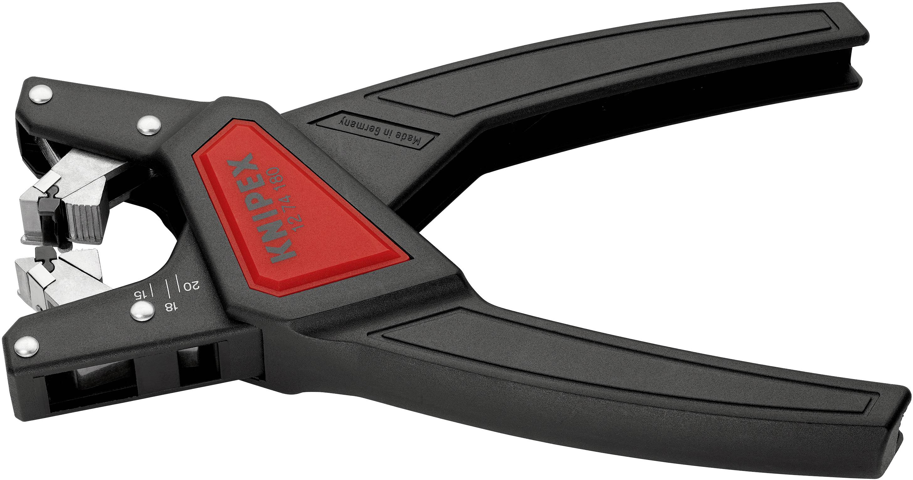Sur l'image se trouve une pince à dénuder noire avec un logo rouge, adaptée pour les câbles ayant une section de 0,2 à 6 mm².