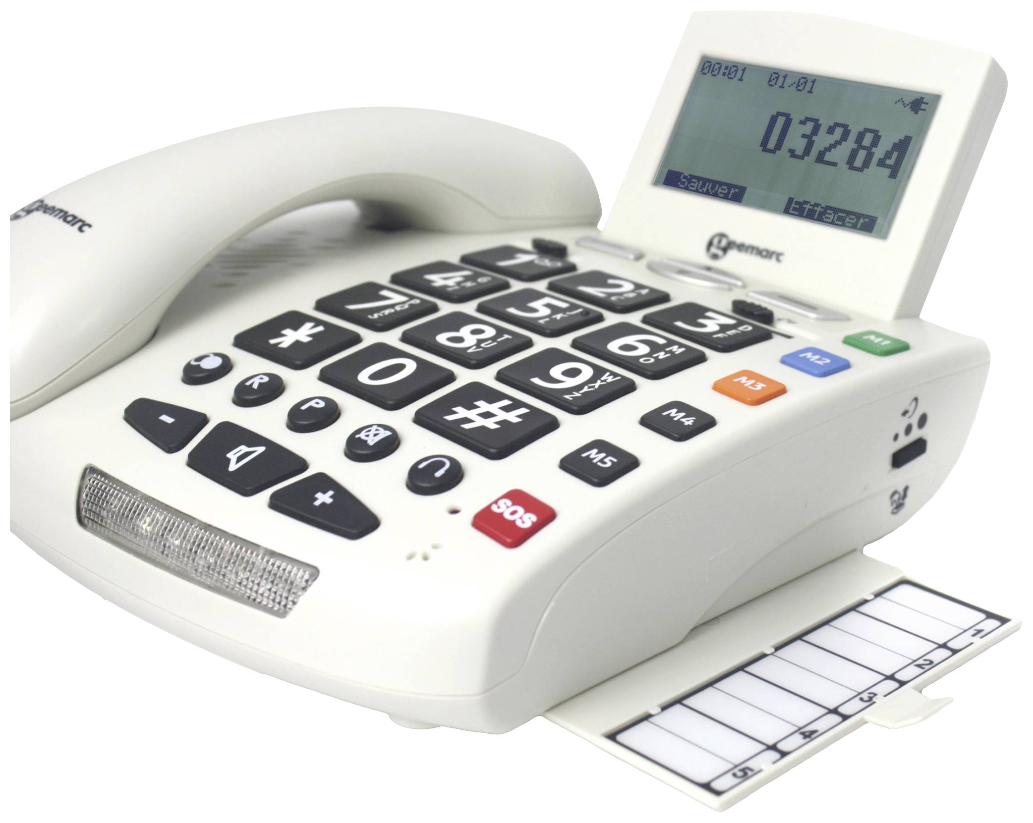 Téléphone blanc avec touches larges et un affichage numérique. Une touche d'appel rapide pour 'SOS' sur la gauche. Idéal pour une utilisation simplifiée.