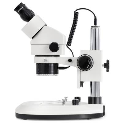Un microscope stéréoscopique blanc avec oculaire noir monté sur un socle stable, adapté pour des observations scientifiques précises.