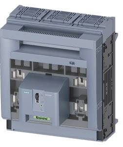 Un grand disjoncteur gris pour systèmes électriques dans les installations industrielles. Il est équipé d'une unité de commande centrale.