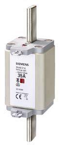 Un fusible électrique de 35 ampères de Siemens, numéro de modèle 3NA3 216, présentant le marquage CE et les spécifications normatives.