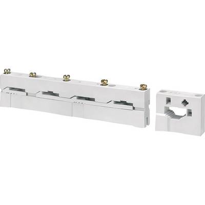 Un bornier électrique blanc avec des bornes à vis, utilisé pour connecter et sécuriser des lignes électriques.