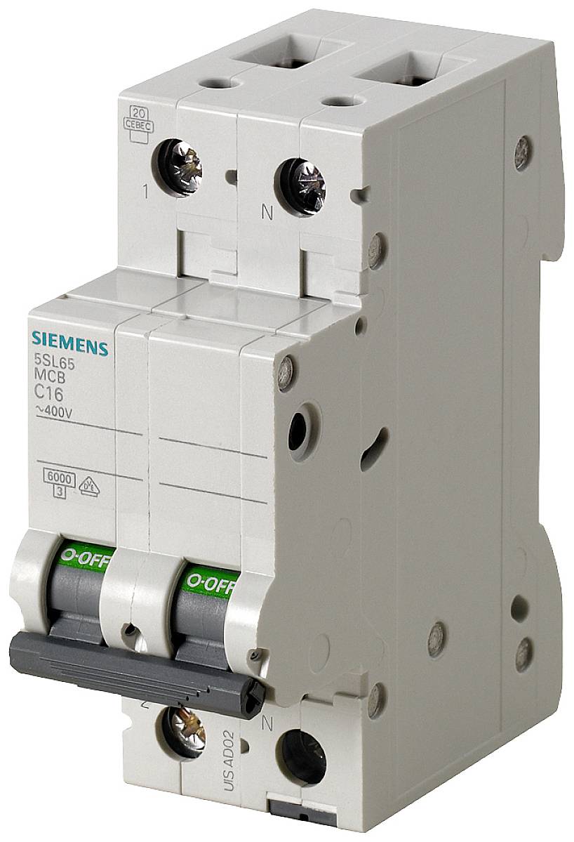 Disjoncteur électrique de marque Siemens. Numéro de modèle : 5SL6. Adapté pour 400V, 6000. Deux interrupteurs avec marquages 'ON' et 'OFF'.
