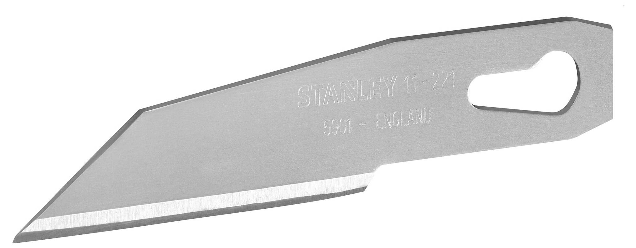 Une lame de cutter argentée avec une pointe acérée et une encoche de fixation. Texte sur la lame : 'STANLEY'.