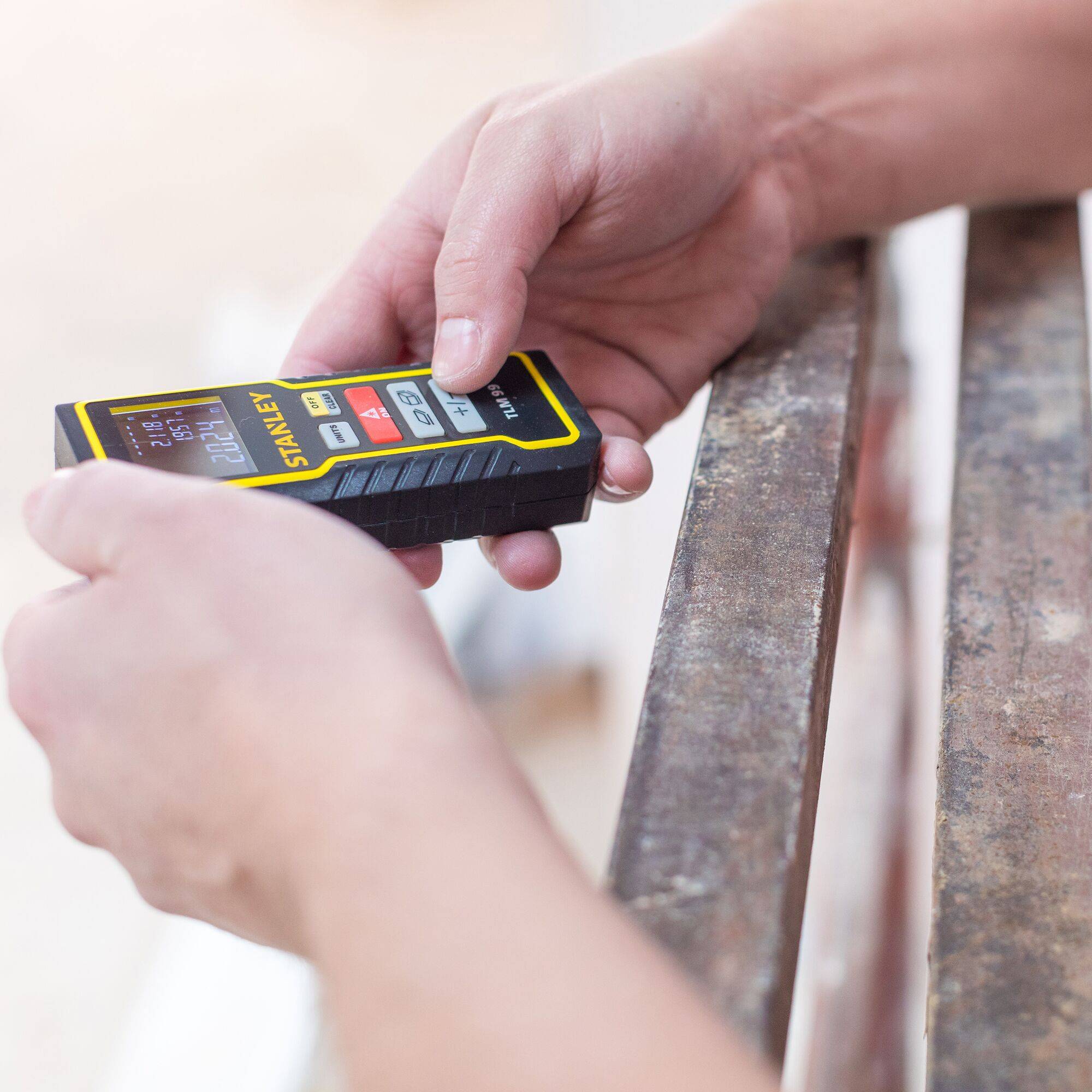 STANLEY TLM 99 Télémètre laser 30 m-9