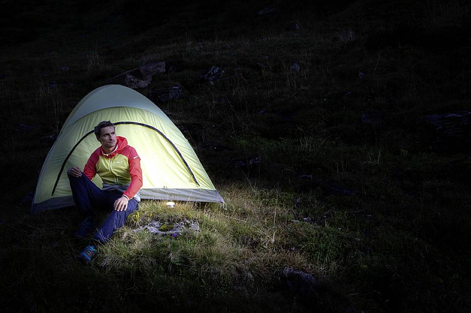 Brennenstuhl 1171540 Oli 0300 A LED Lampe de camping 350 lm à batterie 0.250 argent, noir, jaune-13