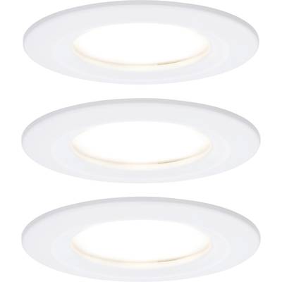 Trois spots encastrables LED blancs et ronds à lumière blanc chaud, disposés en ligne verticale. Adaptés pour une installation au plafond.