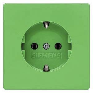 Prise électrique murale verte de marque Siemens, norme européenne avec deux orifices de branchement et mise à la terre.