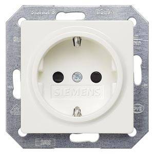 Une prise électrique blanche de Siemens, rectangulaire, avec deux trous et une vis au centre, montée sur une plaque métallique.