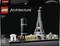 Ensemble LEGO 'Architecture' représentant la Tour Eiffel de Paris. À partir de 12 ans, 649 pièces. Comprend également des modèles de bâtiments parisiens.