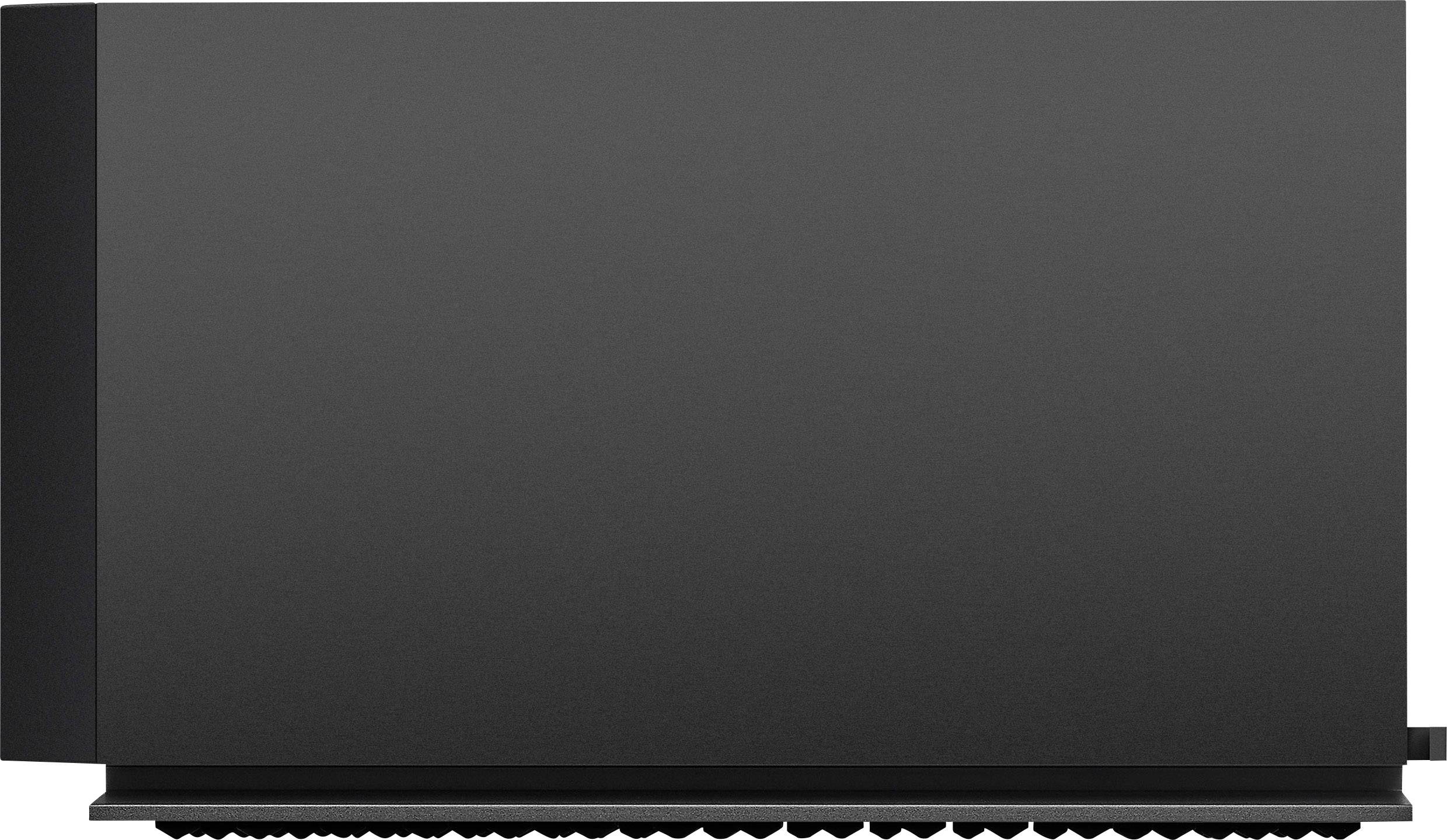Boîte électronique noire rectangulaire avec des fentes de ventilation à la base, qui pourrait représenter un appareil électronique.