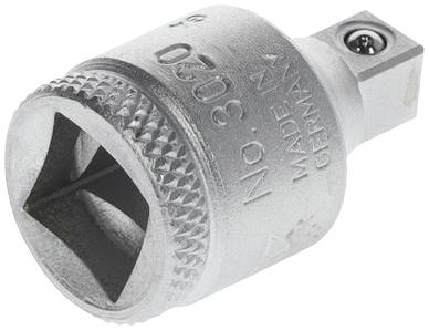Pièce de connexion métallique avec filetage intérieur carré et marquages 'Made in Germany' et 'No. 3020'.