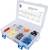 Assortiment de cosses à sertir de différentes couleurs et tailles dans un récipient en plastique transparent compartimenté avec étiquettes.