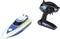 Bateau de police télécommandé RC ; sur fond blanc. Bateau peint en bleu, blanc et jaune ; télécommande en noir et bleu.