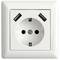 Prise murale blanche avec deux ports USB en haut. Pour utiliser des fiches standard et des appareils USB. Idéal pour les foyers modernes.