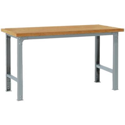 Une table simple en bois avec des pieds en métal, adaptée aux travaux d'atelier ou comme bureau.