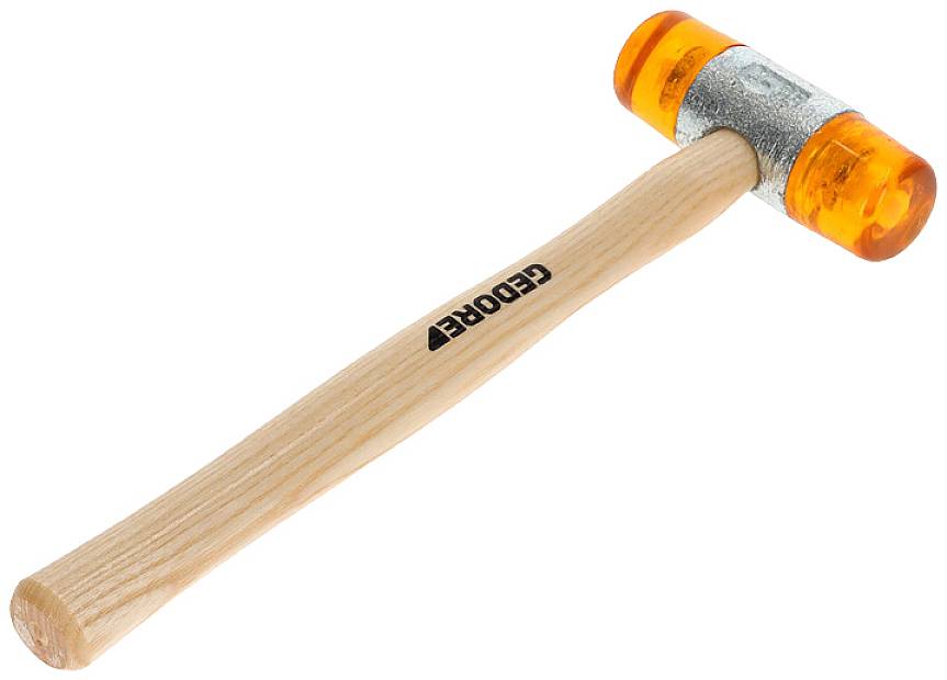 Un marteau avec un manche en bois et une tête en plastique orange. La tête est double face et maintenue par un embout métallique.