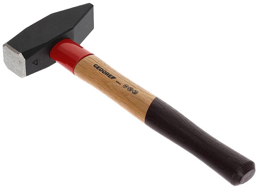 Un marteau avec un manche en bois et une tête en métal noir.