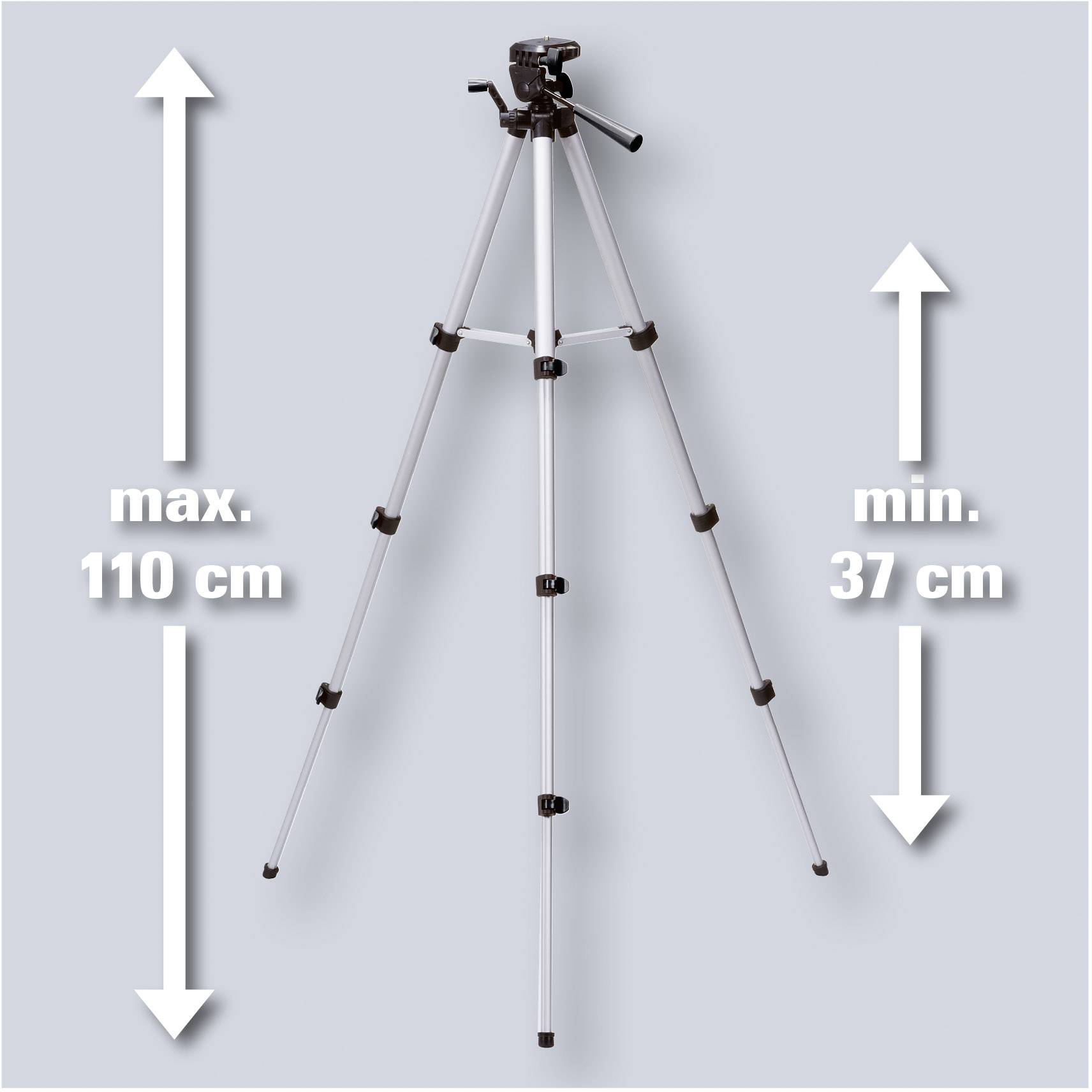 Un trépied argenté et réglable. À gauche est indiqué 'max. 110 cm', à droite 'min. 37 cm', des flèches indiquent les hauteurs.