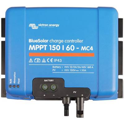 Régulateur de charge solaire bleu 'BlueSolar MPPT 150 I 60 - MC4' de Victron Energy, affichant la puissance de la batterie et la tension photovoltaïque.