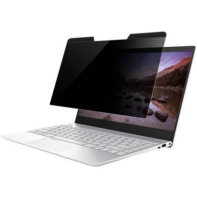 Un ordinateur portable équipé d'un filtre de confidentialité ; l'écran affiche un paysage, mais le filtre rend l'écran invisible lorsqu'on le regarde de côté.