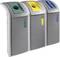 Trois poubelles côte à côte en vert, jaune et bleu pour le tri sélectif des déchets : papier, plastique et verre.