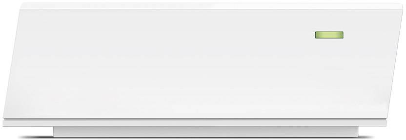 Un appareil blanc rectangulaire avec une petite lumière verte brillante dans le coin supérieur droit.