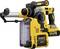 Un marteau perforateur jaune à batterie avec adaptateur pour aspirateur. Nom de la marque visible sur le côté. Adapté aux travaux de construction et de rénovation.