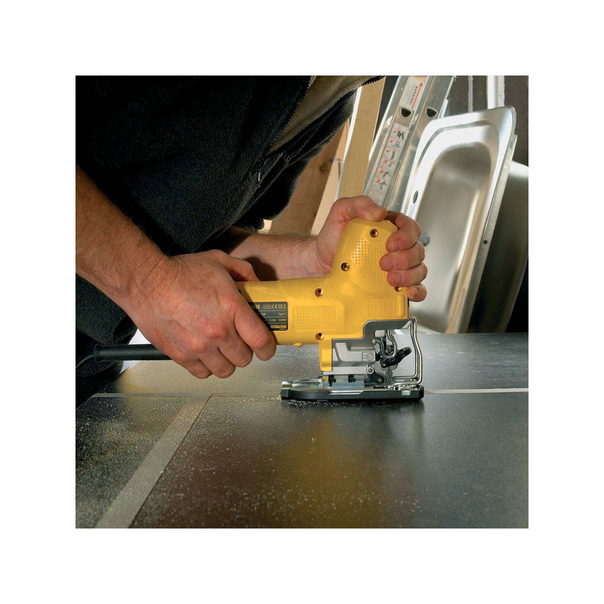 DEWALT DW343K Scie sauteuse DW343K-QS 550 W-6