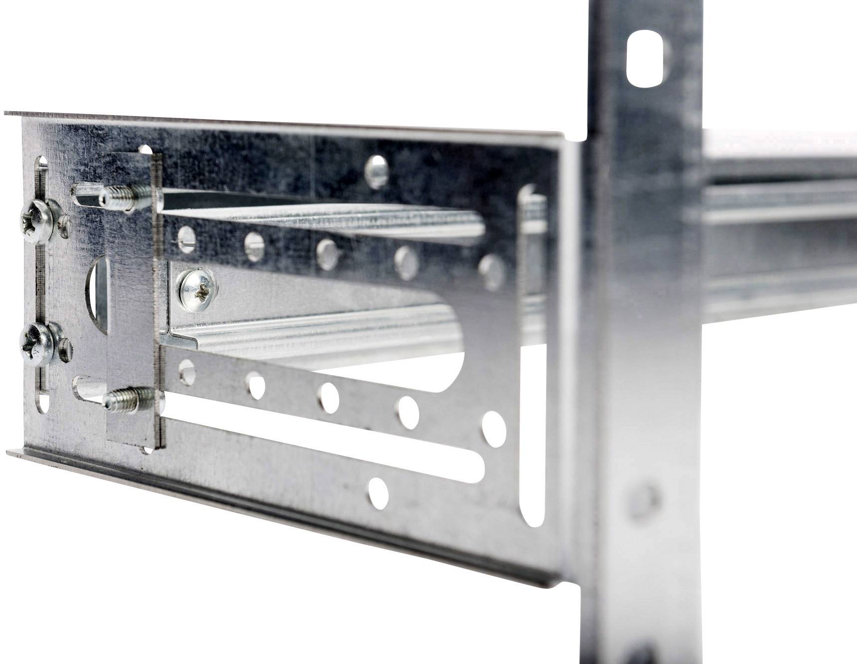 Châssis métallique individuel avec des trous et des vis, illustrant la structure d'un système de rayonnage industriel.