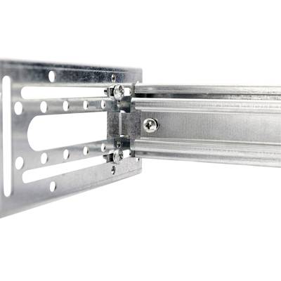 Support de fixation métallique avec rails et vis ; utilisé pour le montage ou la fixation d'objets sur une surface.