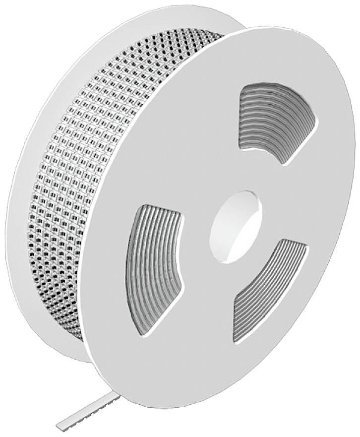 Une grande bobine blanche avec un ruban de plastique perforé s'enroulant en plusieurs couches autour du noyau.