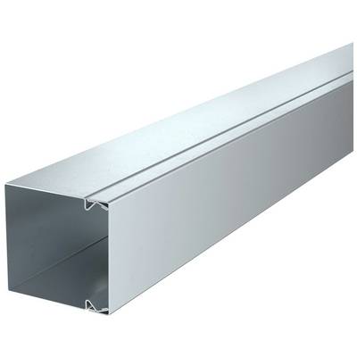 Système de canaux métalliques assurant le guidage sécurisé des câbles, avec une section rectangulaire, dans une teinte gris clair.