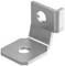 Un équerre métallique en L avec deux trous, utilisée pour la fixation ou le support dans des applications techniques.