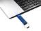 Une clé USB avec un pavé numérique est branchée dans un ordinateur portable.