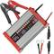 Un chargeur de batterie avec affichage numérique et deux bornes. Adapté pour 12V/20A, affiche l'état de charge en pourcentage et la tension.