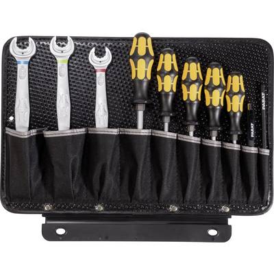 'Ensemble de clés et de tournevis dans une trousse à outils à six compartiments.'
