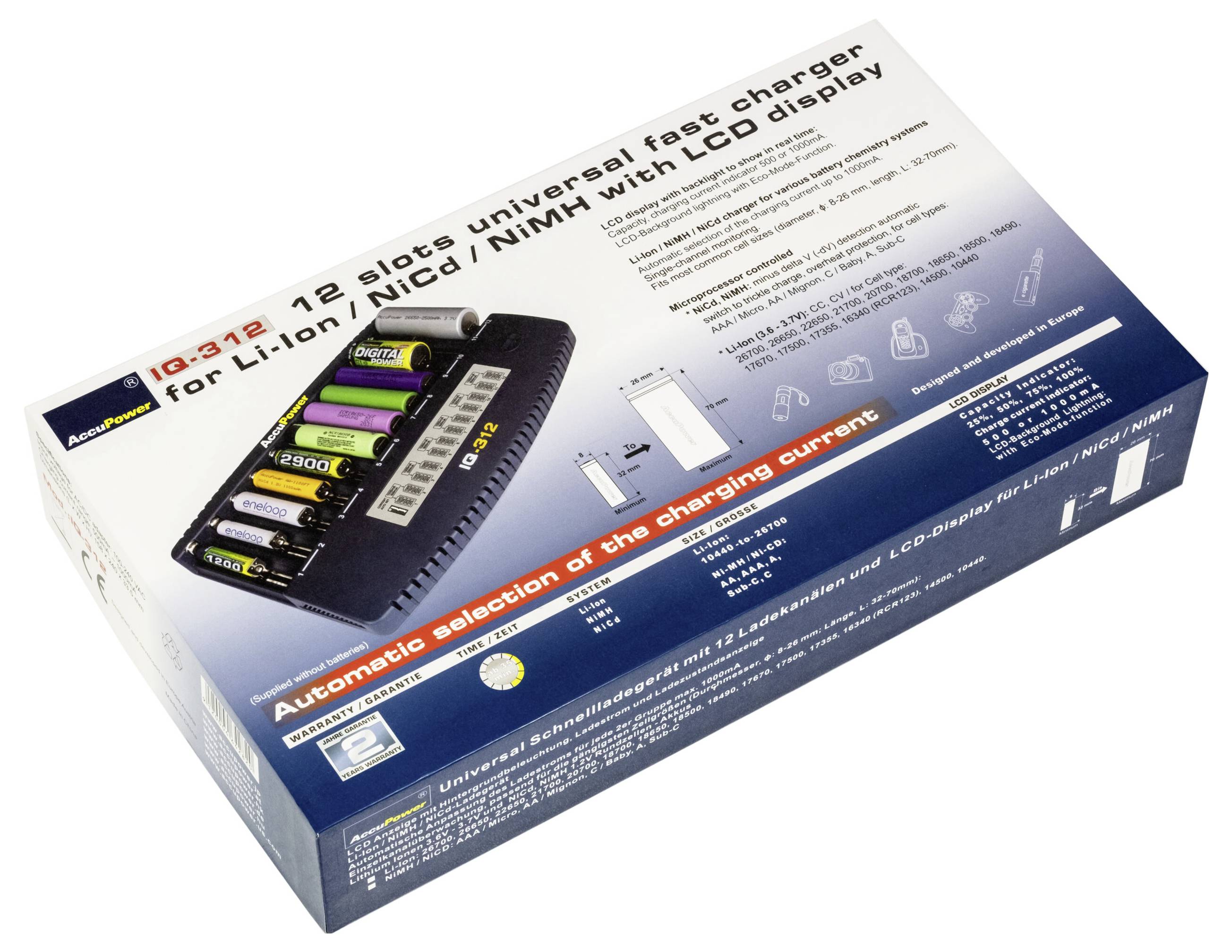 Un emballage d'un chargeur rapide avec écran LCD pour 12 batteries de différents types, illustré avec des batteries exemples insérées dans l'appareil.