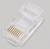 Gros plan sur un connecteur RJ45, utilisé pour les connexions Ethernet. Des contacts dorés sont visibles, le boîtier en plastique est transparent.