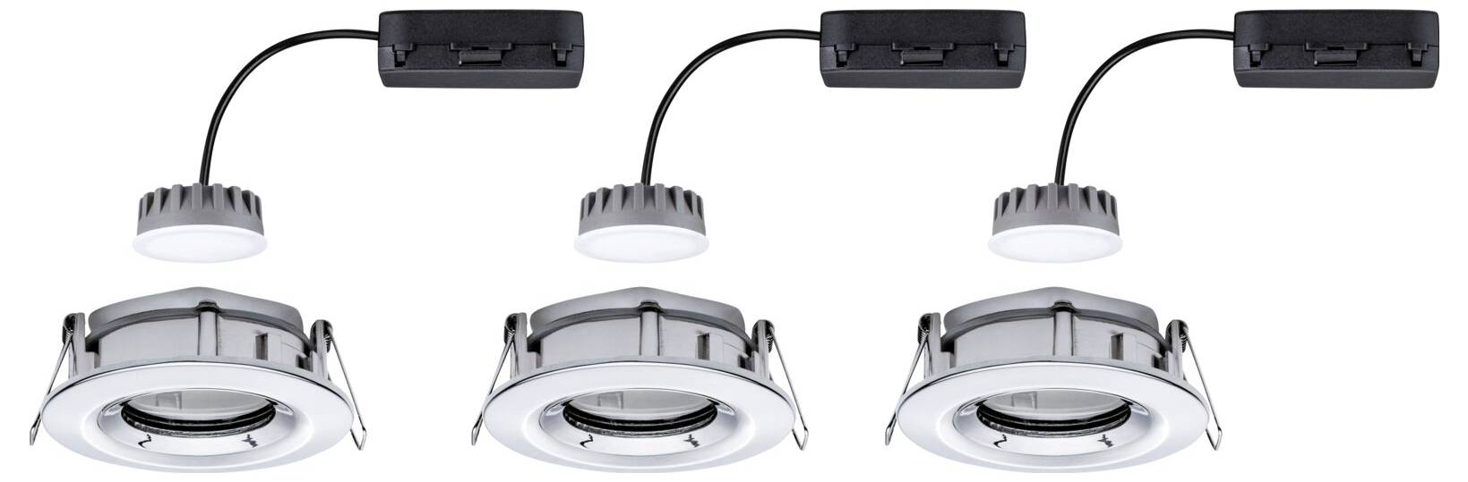 Trois luminaires de plafond de couleur blanche, chacun avec un boîtier de connexion et un câble noir, alignés côte à côte.