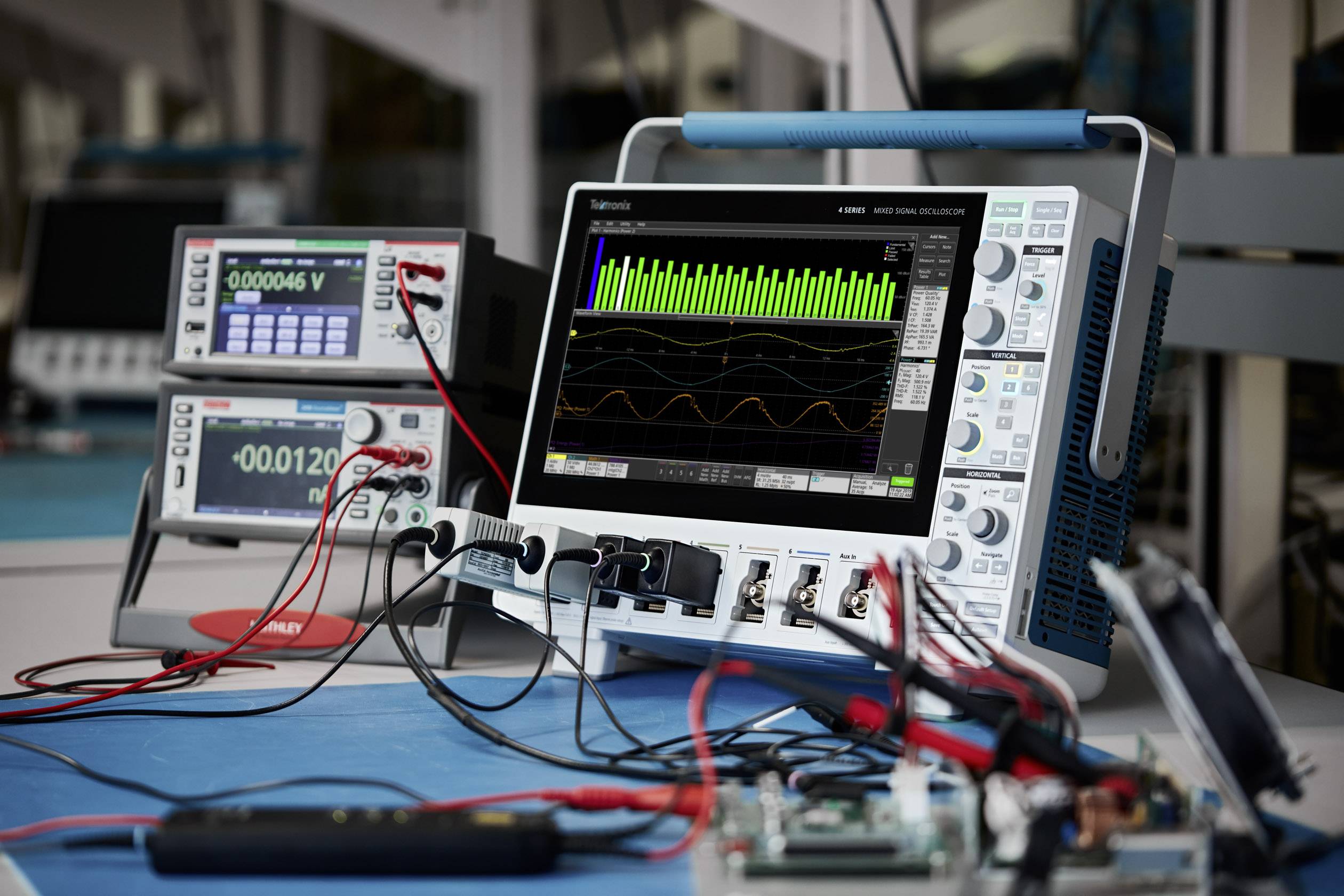 Oscilloscope numérique Tektronix MSO46 4-BW-1500 1.5 GHz 6.25 Géch/s 31.25 Mpts 12 bits-3